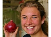 RED ONION MEDIUM  Each Pukekohe Grown